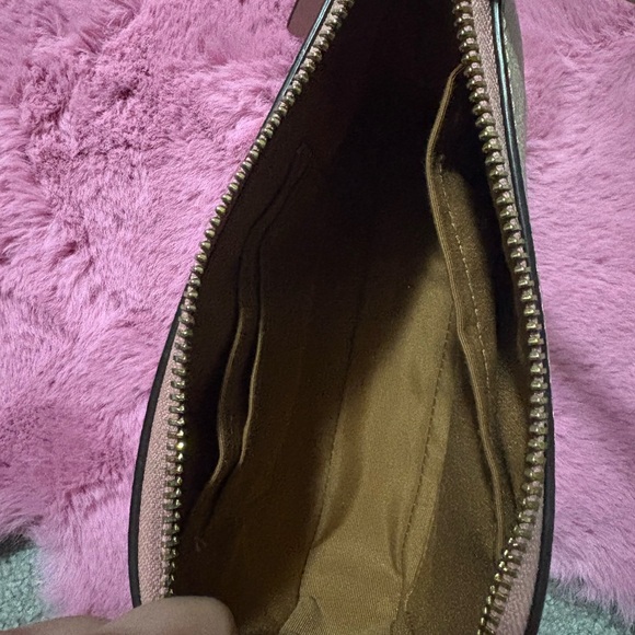 Coach Beige and Pink Cherry Shoulder Bag - Picture 6 of 7